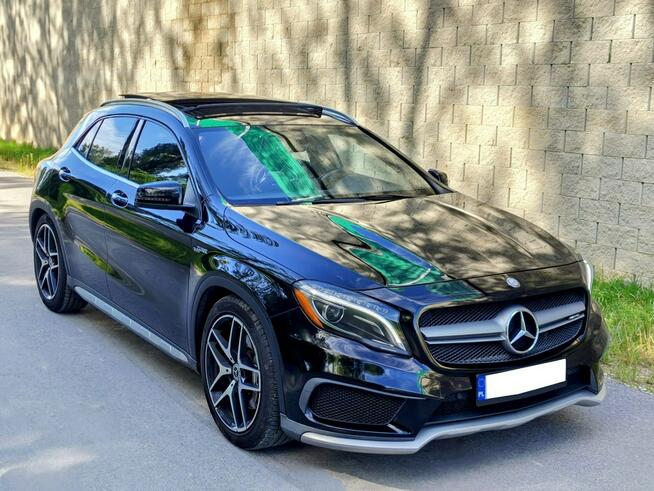 Mercedes A45 AMG