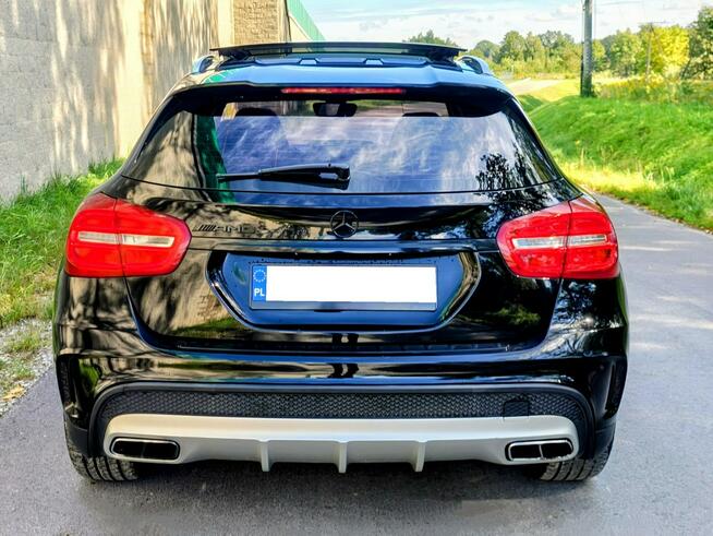 Mercedes A45 AMG