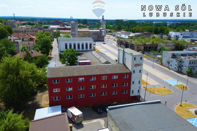 Na sprzedaż budynek mieszkalno-przemysłowy