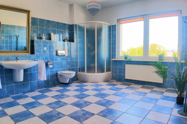 Na sprzedaż budynek mieszkalno-przemysłowy