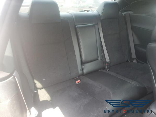 Dodge Challenger GT AWD