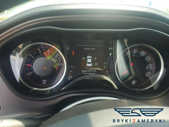 Dodge Challenger GT AWD