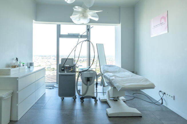 Lokal do wynajęcia- Sky Tower 28 piętro