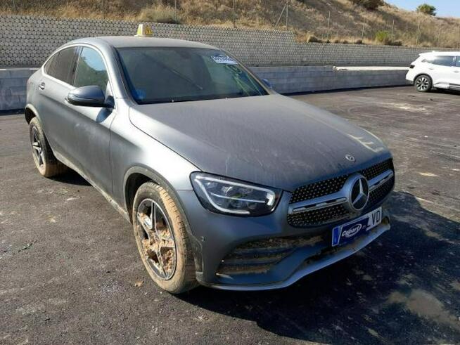 Mercedes-Benz GLC 300 2021