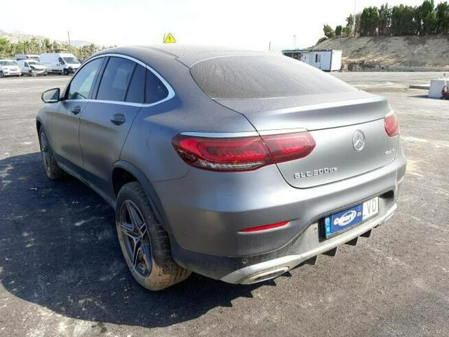 Mercedes-Benz GLC 300 2021