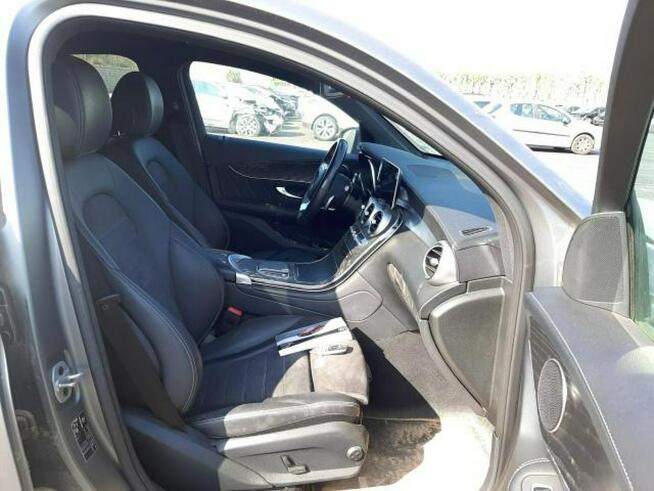 Mercedes-Benz GLC 300 2021