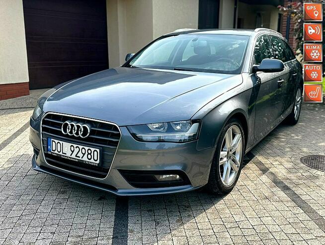 Audi A4 B8 2.0TDI 143KM Avant LIft Prywatnie Zarejestrowane Opłaty