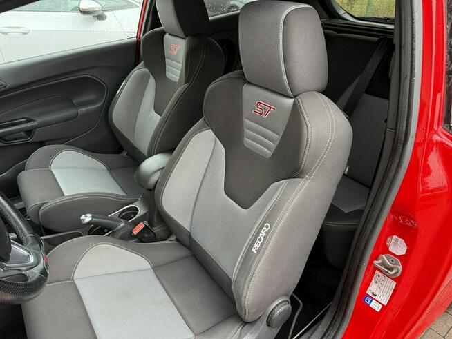 Ford Fiesta 1.6 ST 182KM fotele Recaro z Niemiec ładna