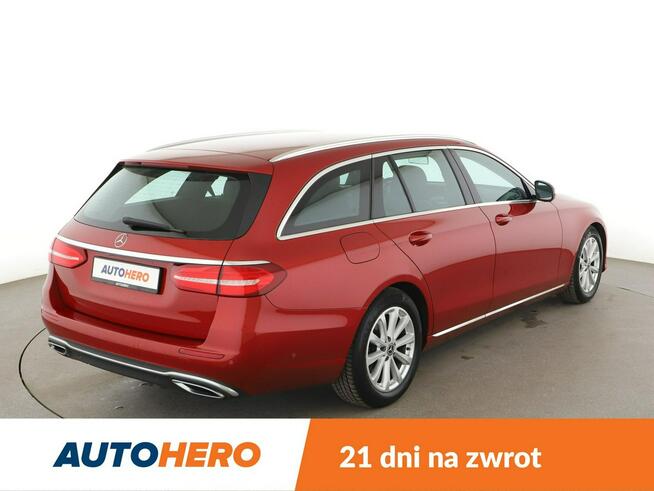 Mercedes E 220 FV23% Automat Navi Kamera cofania Klimatyzacja Podgrzewane fotele