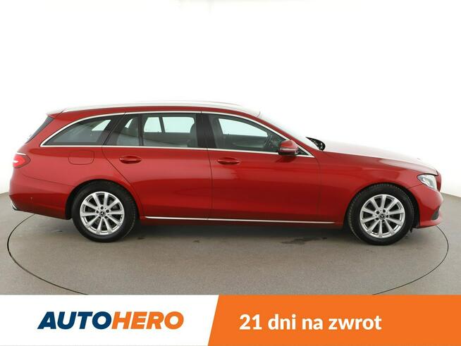 Mercedes E 220 FV23% Automat Navi Kamera cofania Klimatyzacja Podgrzewane fotele