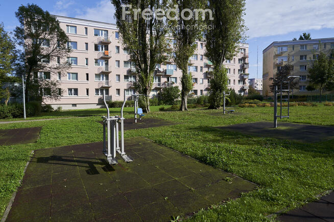 3 pokojowe, rozkładowe na Jarotach na sprzedaż