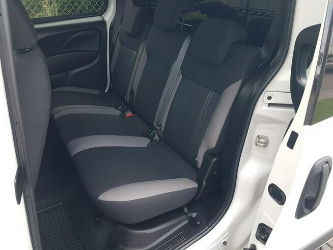 Fiat Doblo MAXI 5 OSÓB DŁUGI KLIMA 6-BIEGÓW KRAJOWY 2 X DRZWI BOCZNE PRZESUWNE