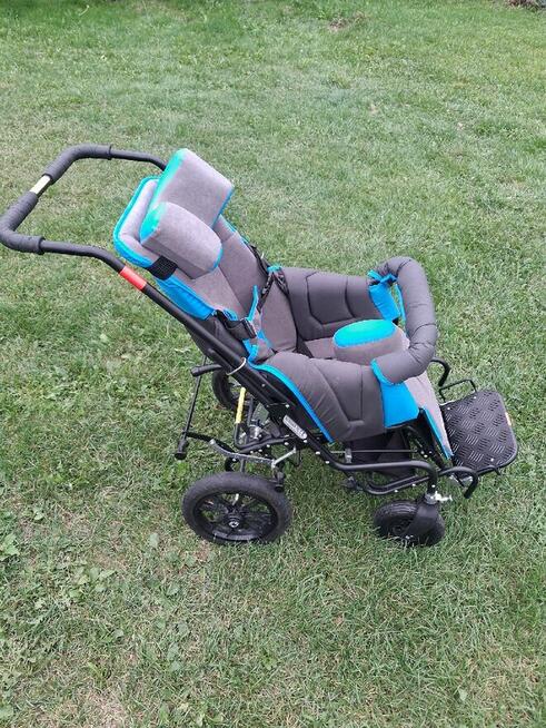 Wózek inwalidzki specjalny