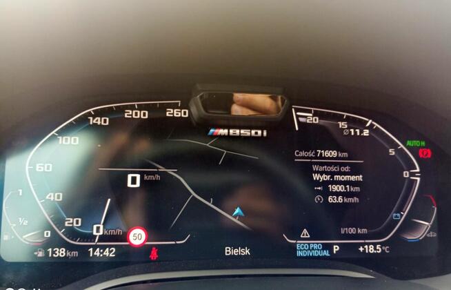 Piękna czarnula BMW, M850I XDRIVE Rok produkcji 2020