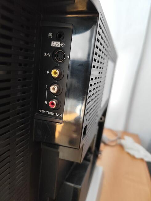 Panasonic 26 calowy plus pilot.