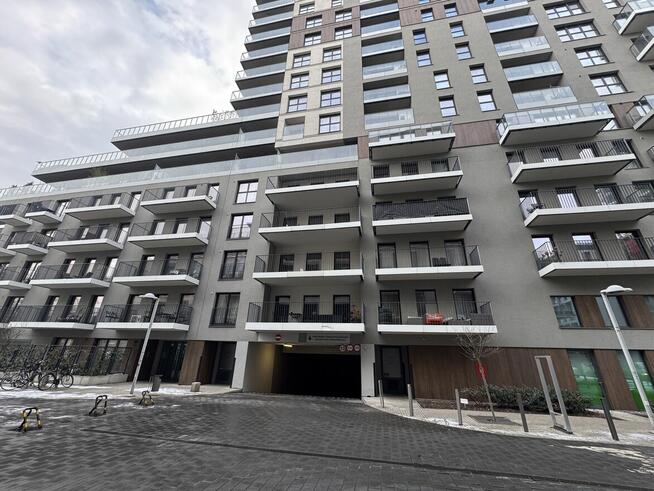 Parking AngelRiver ul. Walońska-Traugutta-Miernicza