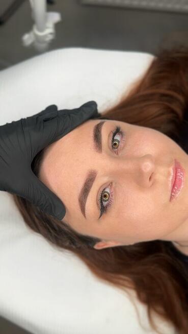 MAKIJAŻ PERMANENTNY BRWI | KRZESZOWICE