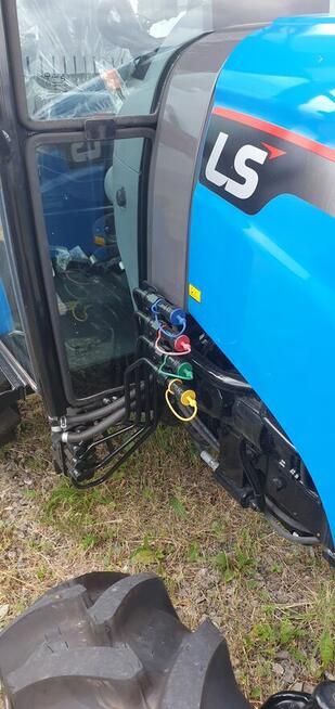 Nowy LS MT350 47KM nie Boomer New Holland