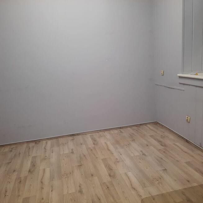 30-metrowy, biurowo-magazynowy, Starówka