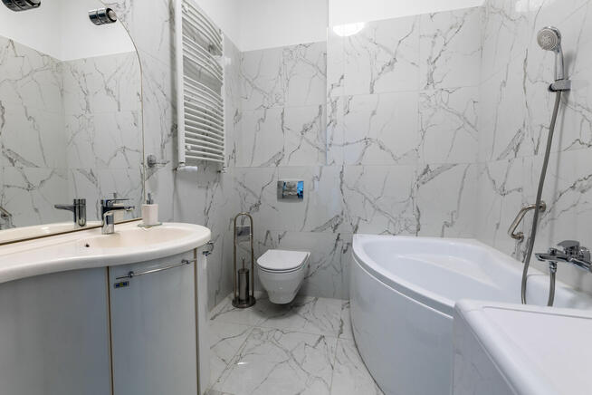 Śliczne m3 w apartamentowcu winda parking Pce Rocha