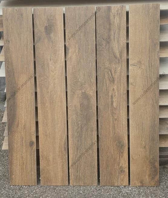 Stopnica na schody drewnopodobna 120x30 Guardian honey