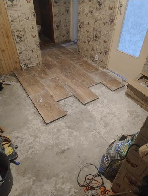 KŁADZENIE GLAZURY Tyko telefonicznie