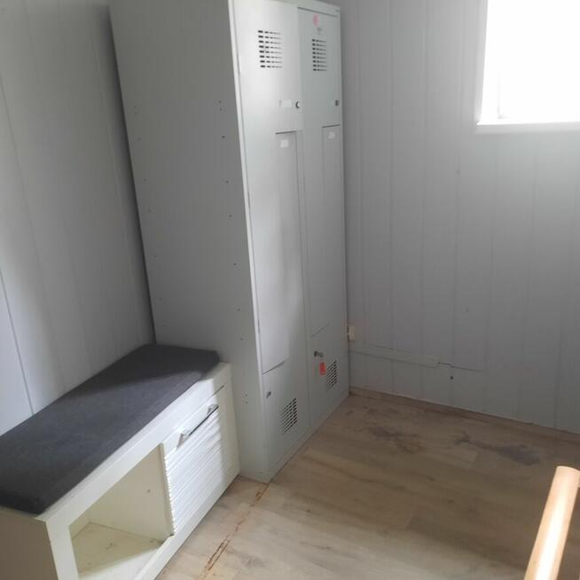 30-metrowy, biurowo-magazynowy, Starówka