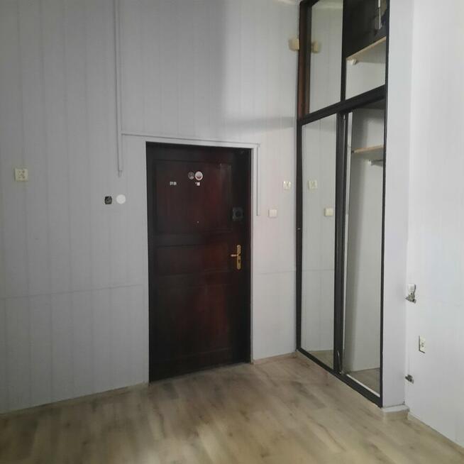 30-metrowy, biurowo-magazynowy, Starówka