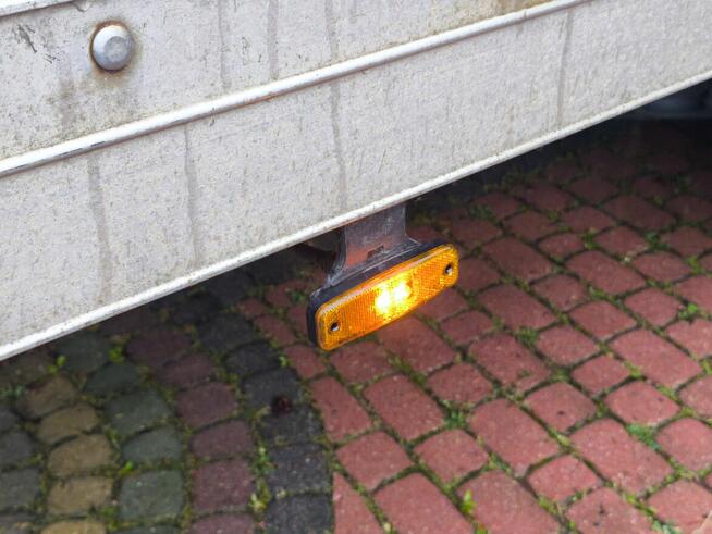 Zabudowa kontener 15ep Iveco Daily 70c18 5100mm rozstaw