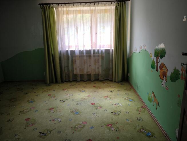 Dom pod lasem z widokiem na Nowy Sącz