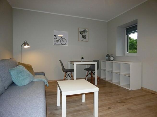 Do wynajęcia jasna kawalerka, Staszica 1