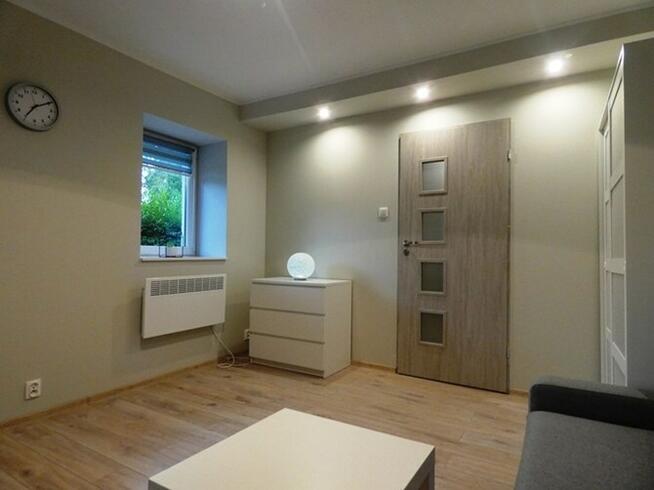 Do wynajęcia jasna kawalerka, Staszica 1