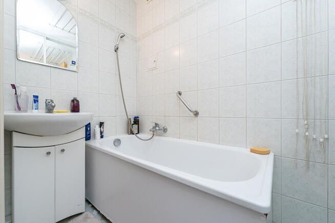 Okazja! Przestronne trzy pokoje Warszawski Gocław