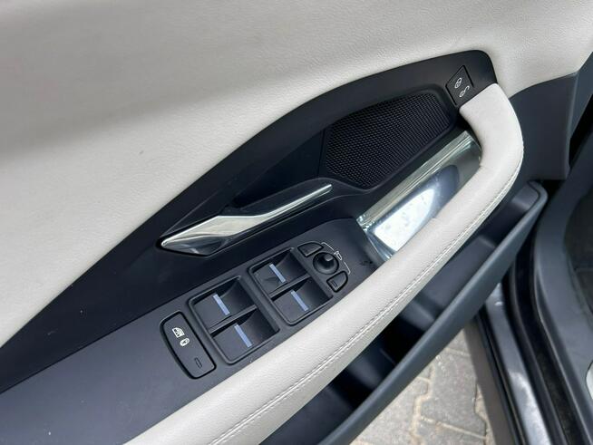 Jaguar E-Pace 2.0 P250 Automat#LED#Skóra#AWD#Panorama dach