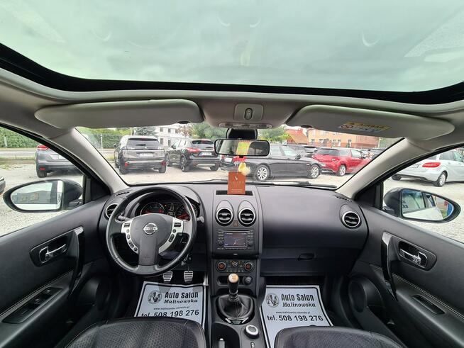 Nissan Qashqai 4x4 SzklanyDach Navi Kamera 360* Półskóry Klimatronik Sensory Alu