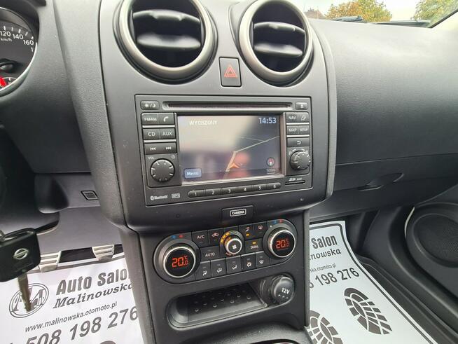 Nissan Qashqai 4x4 SzklanyDach Navi Kamera 360* Półskóry Klimatronik Sensory Alu