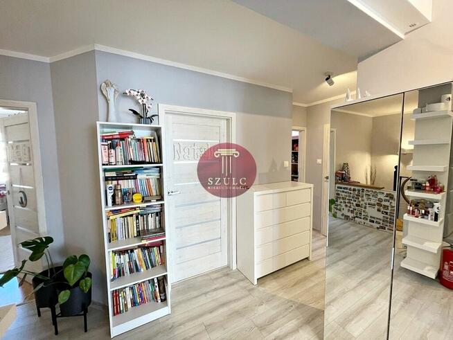 Mieszkanie z miejscem postojowym.