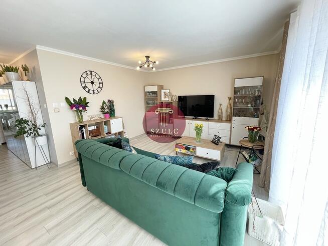 Mieszkanie z miejscem postojowym.