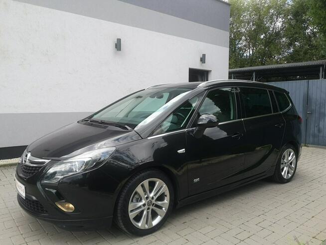 Opel Zafira 1.4Turbo 140KM OPC Klimatronic Tempomat Nawi Skóra Led Bixenon Serwis