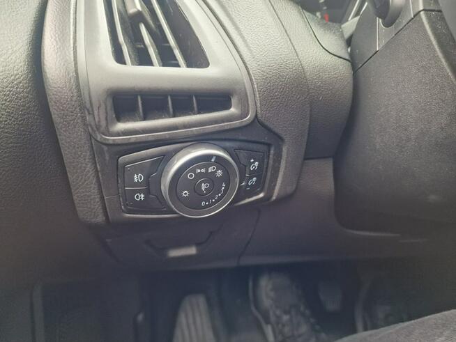 Ford Focus 1.5 TDCI 95 KM, Bluetooth, Klimatyzacja, LED, Tempomat, Isofix, Hak