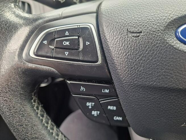 Ford Focus 1.5 TDCI 95 KM, Bluetooth, Klimatyzacja, LED, Tempomat, Isofix, Hak