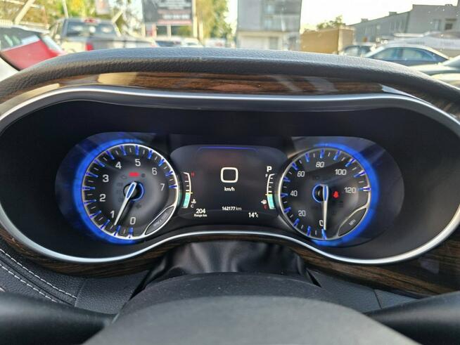 Chrysler Pacifica Limited 3.6 Benzyna 291 KM, kamery 360, Panorama, Radar, PL Menu, Hak