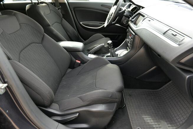 Citroen C5 2.0 HDi manual Tourer LED Lift Navi Bluetooth Alufelgi Całoroczne opon