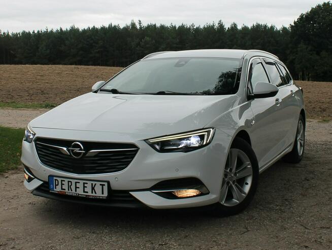 Opel Insignia B 2.0 D 170 KM Full LED Skóra KAMERA Aktywny TEMPOMAT Grzane FOTELE !