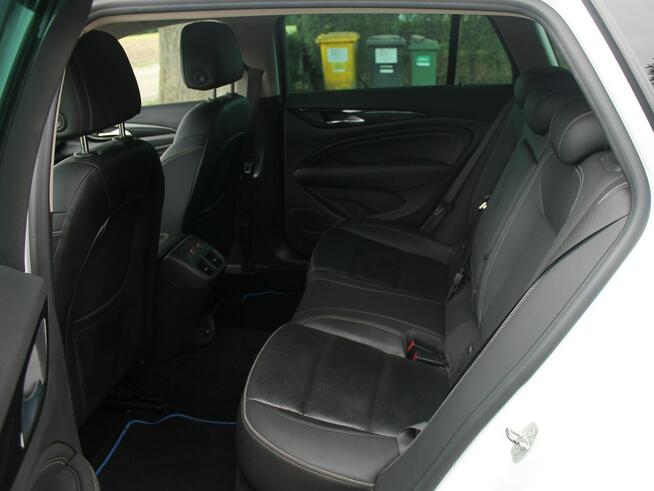 Opel Insignia B 2.0 D 170 KM Full LED Skóra KAMERA Aktywny TEMPOMAT Grzane FOTELE !