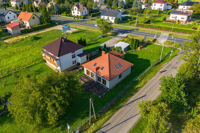 Dom z poddaszem użytkowym 175m2