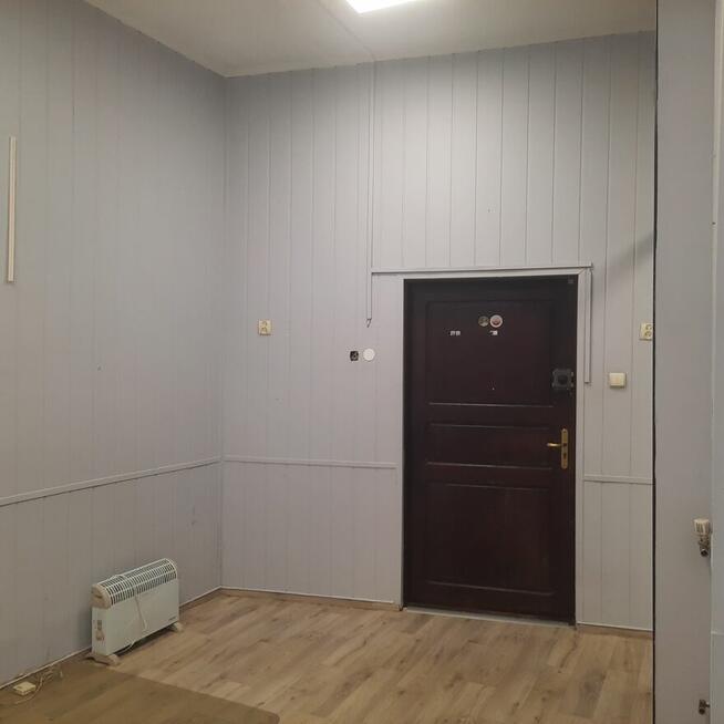 30-metrowy, biurowo-magazynowy, Starówka