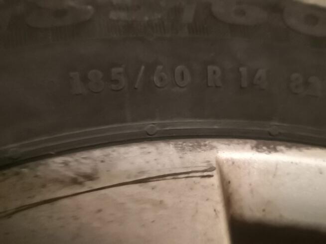 Koła aluminiowe z oponami letnimi od skody Fabi