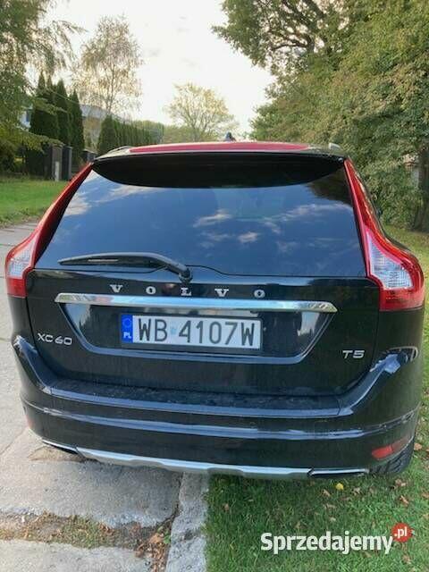 Sprzedam Volvo XC60 2015 r. niski przebieg