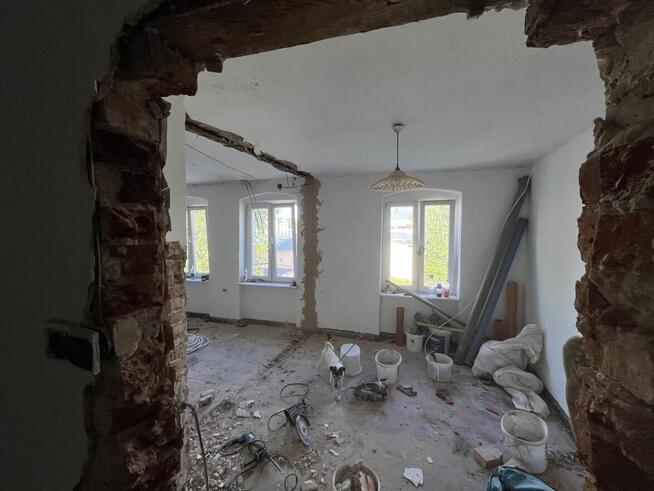 Sprzedam mieszkanie 38m2 na ul. Długiej 42/7 w remoncie